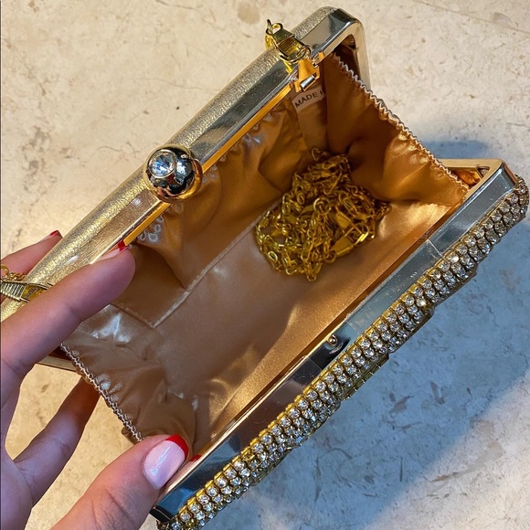 Purse - Picture 4 of 4